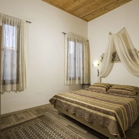 Ξενοδοχείο Evdokia 3*