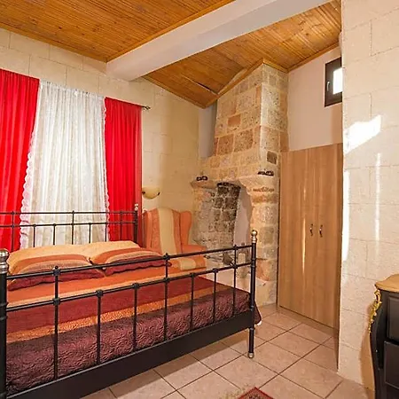 Hotell Evdokia 3*
