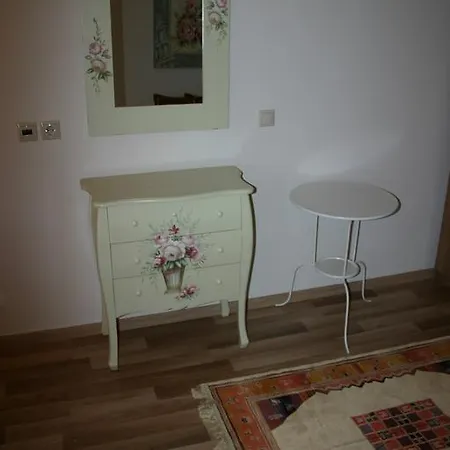 Evdokia Hotell 2*