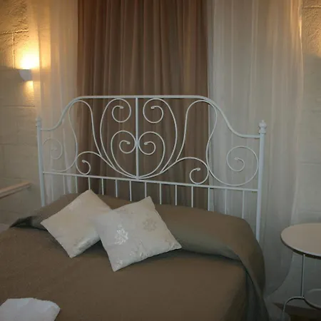 Готель Evdokia